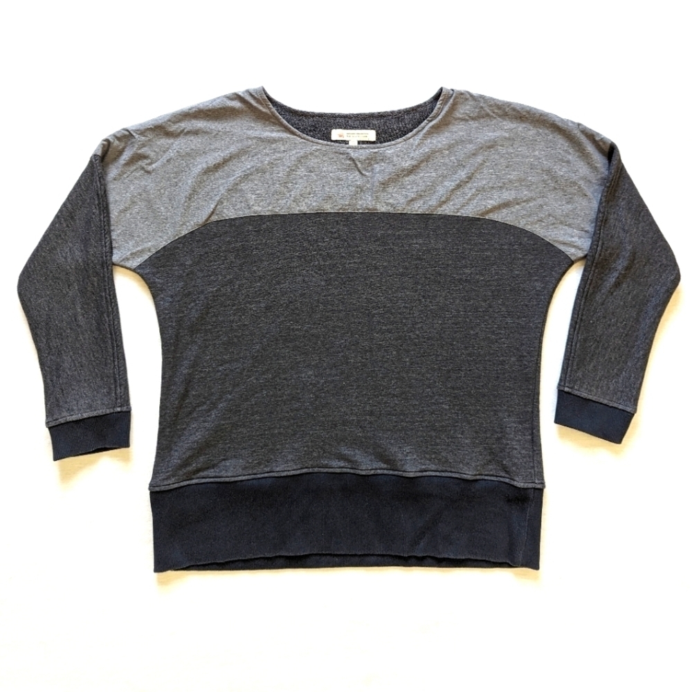 Tilley dark blue color block thick sweater women's XXL